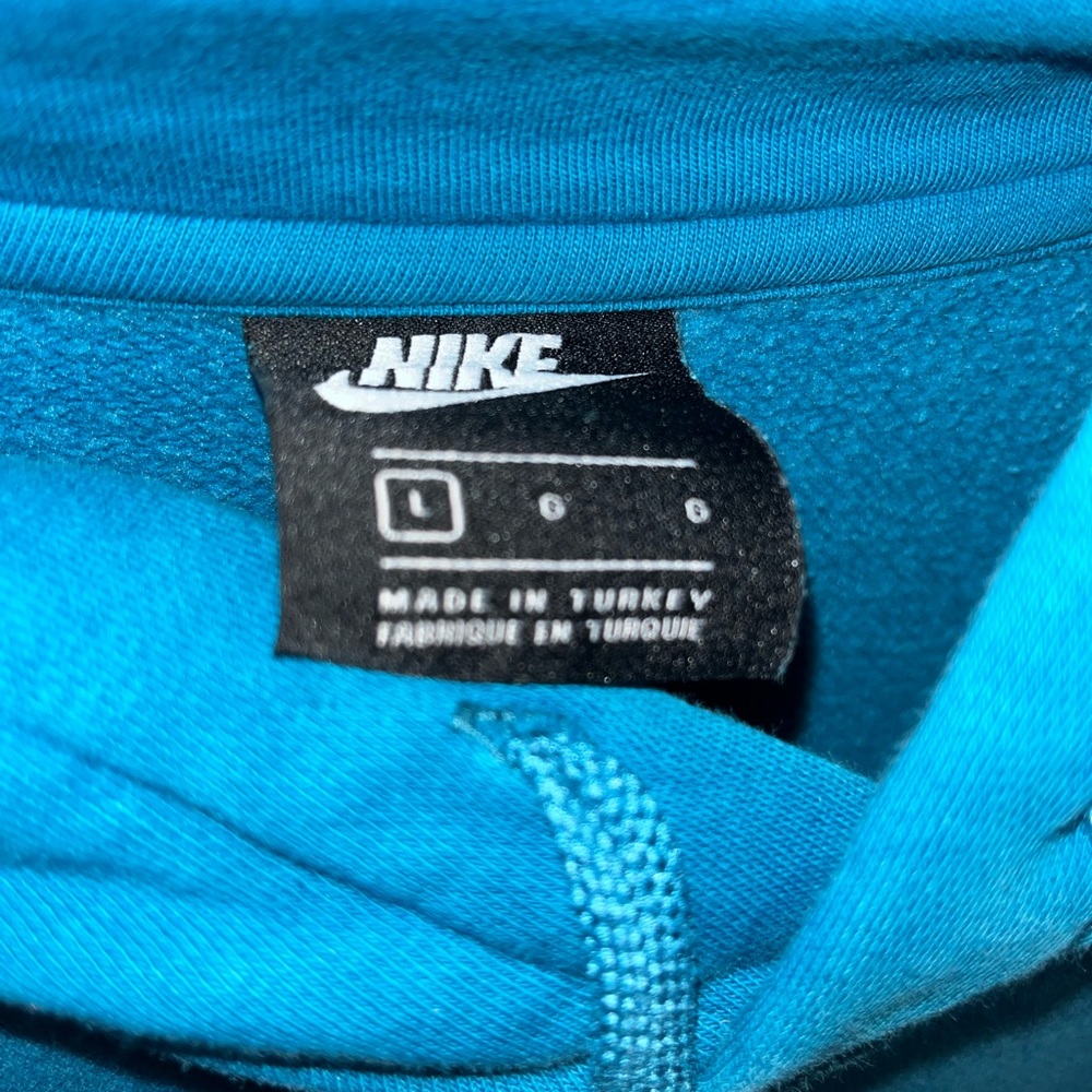MENS Nike LARGE hoodie.